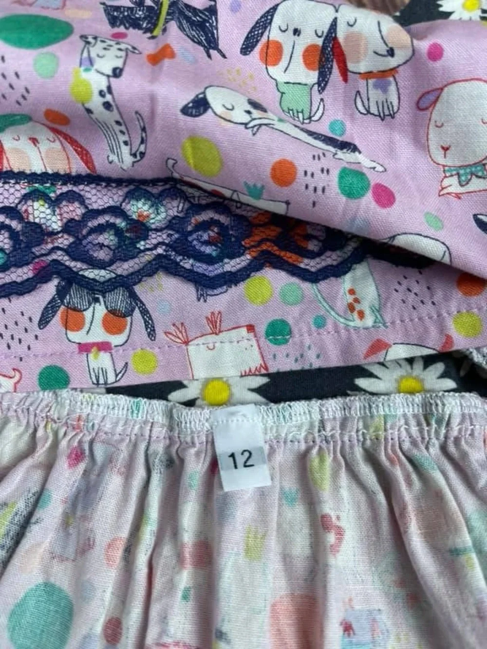 Kaitshake Designs Daisy + Puppy Sara Top